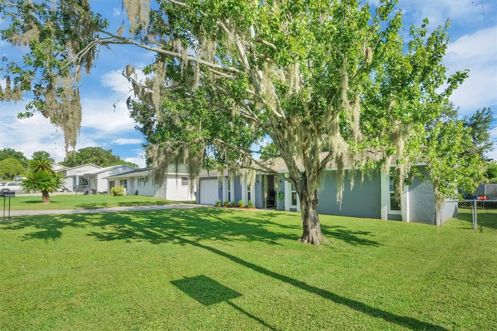 2830 WILLIAM LN