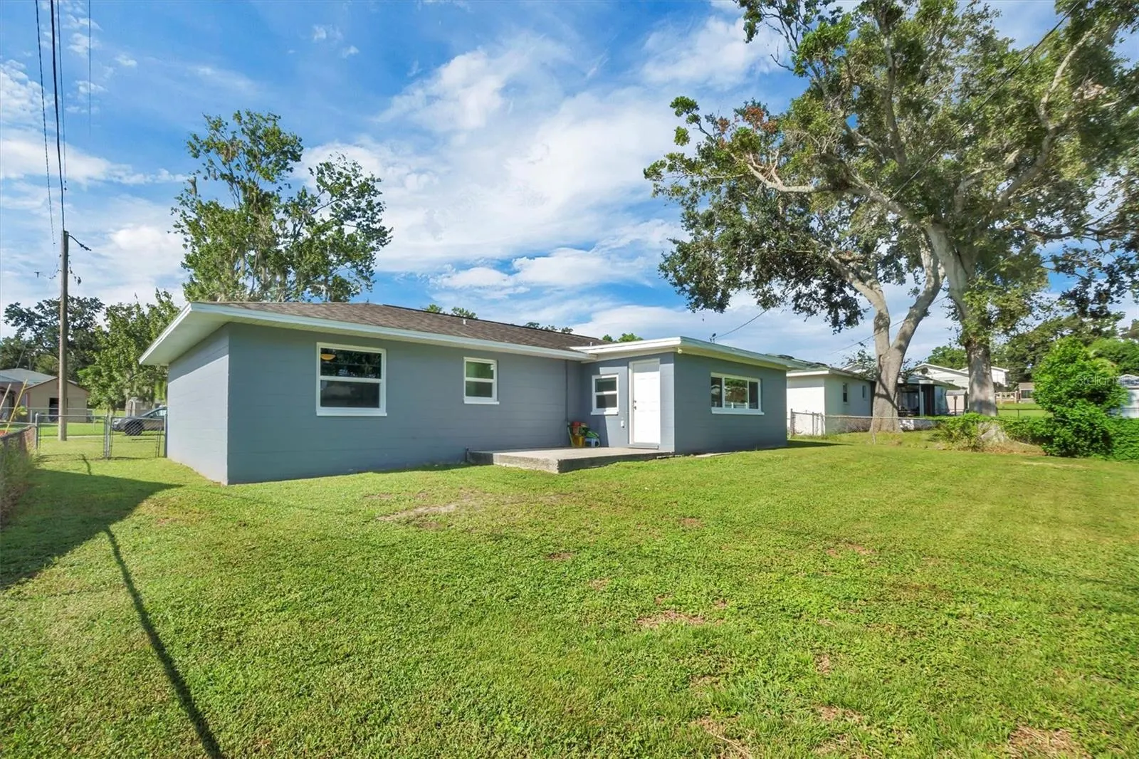 2830 WILLIAM LN