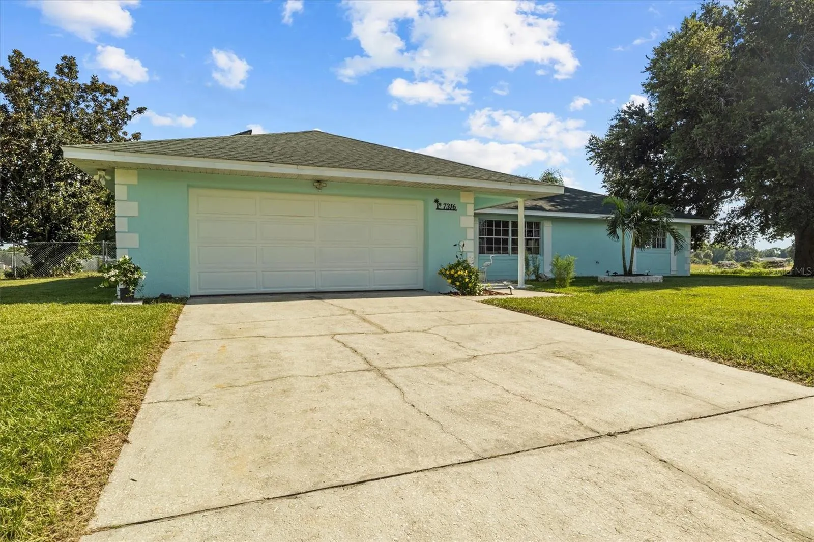 7316 ROLLING HILLS RD