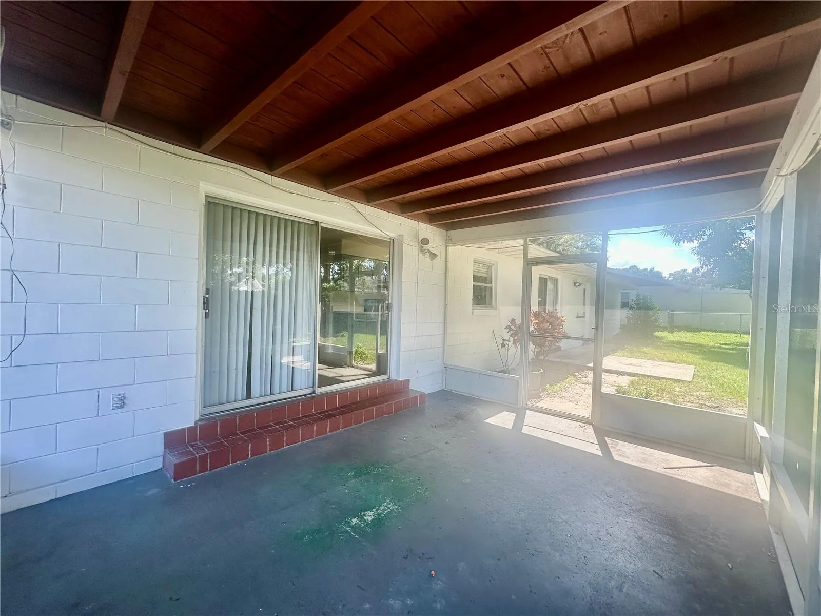 141 POE DR