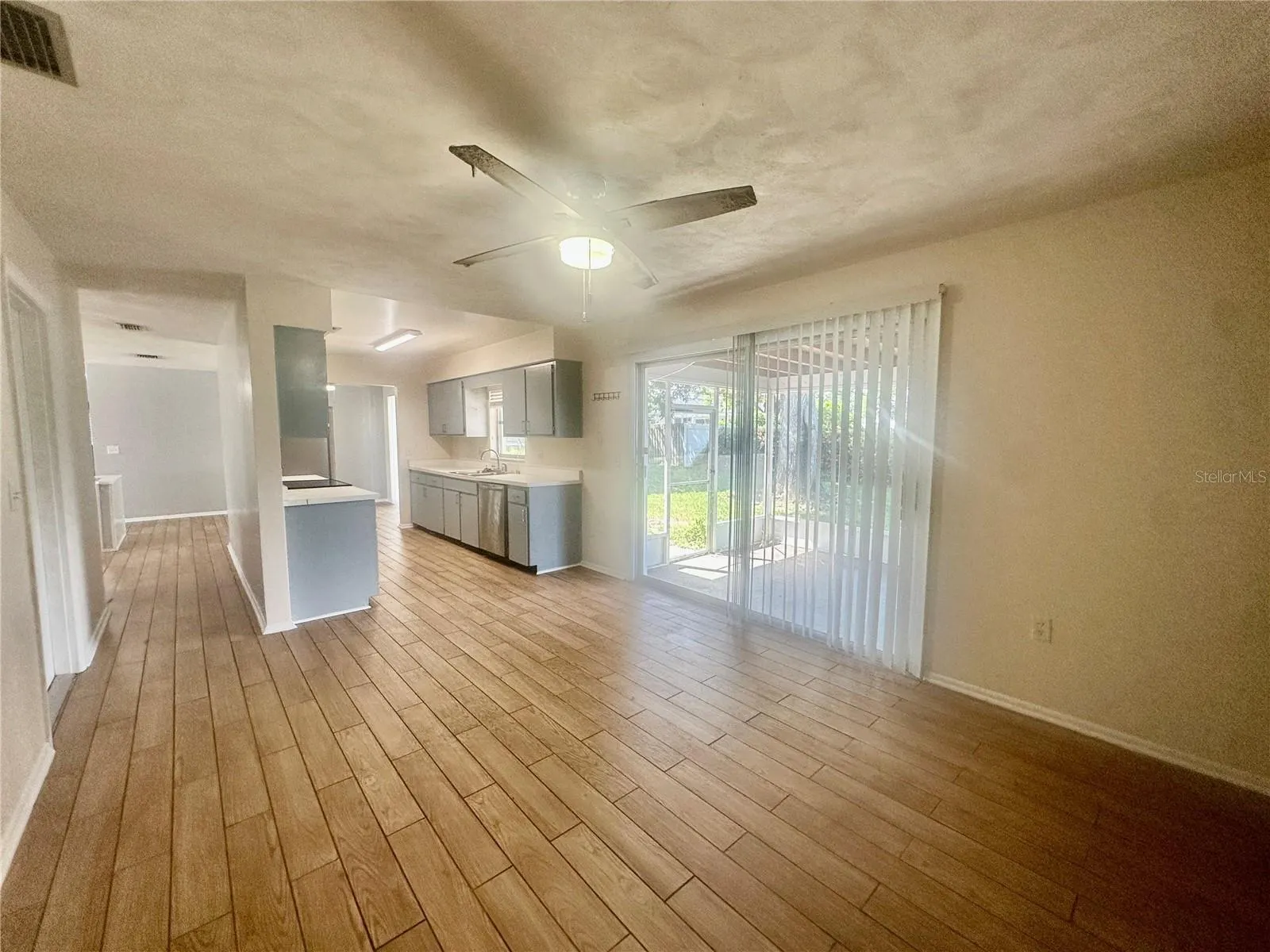 141 POE DR
