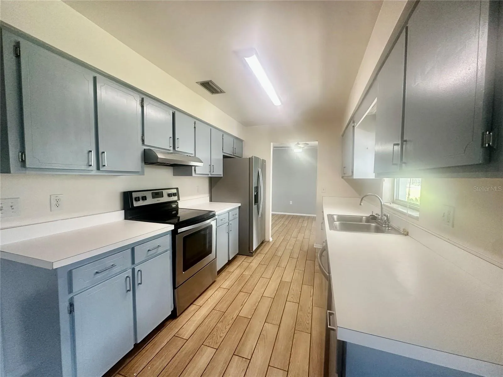141 POE DR