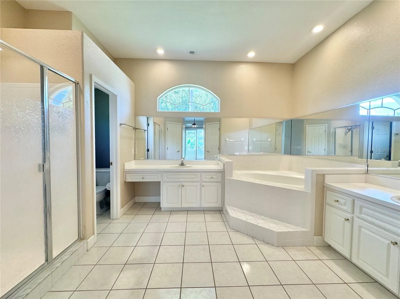 417 RUBY LAKE PL