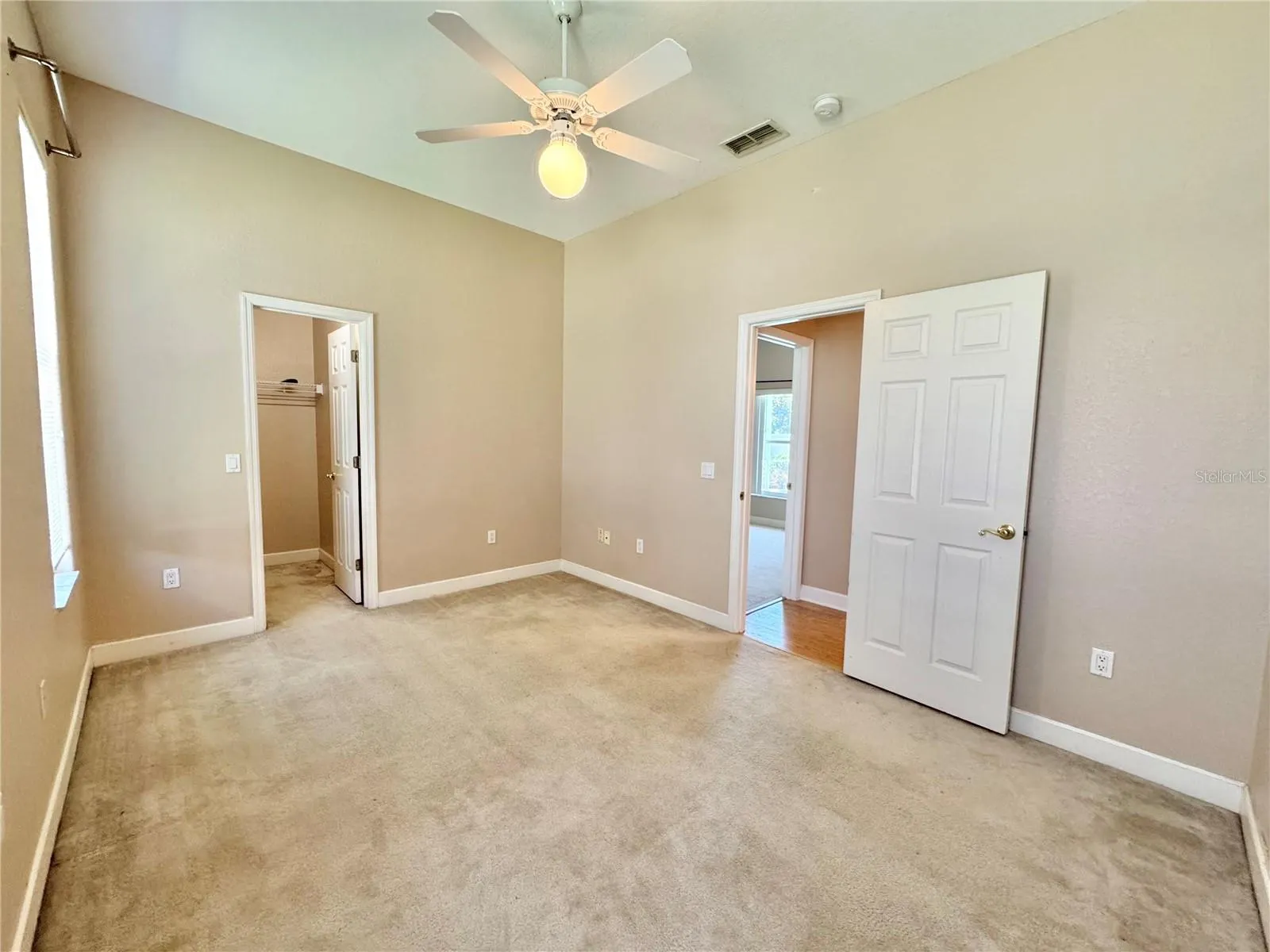 417 RUBY LAKE PL