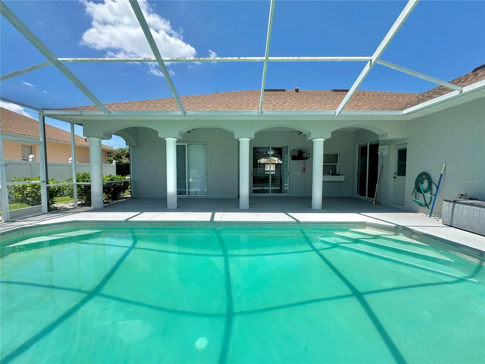 417 RUBY LAKE PL