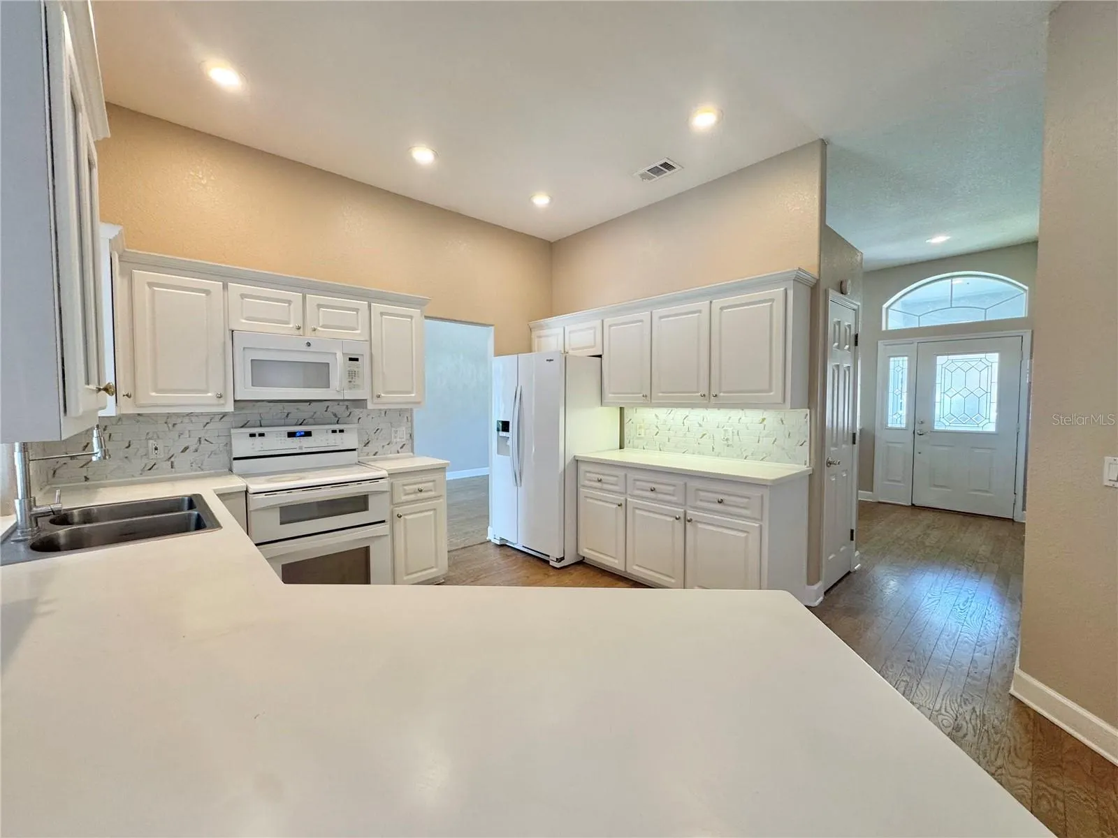 417 RUBY LAKE PL