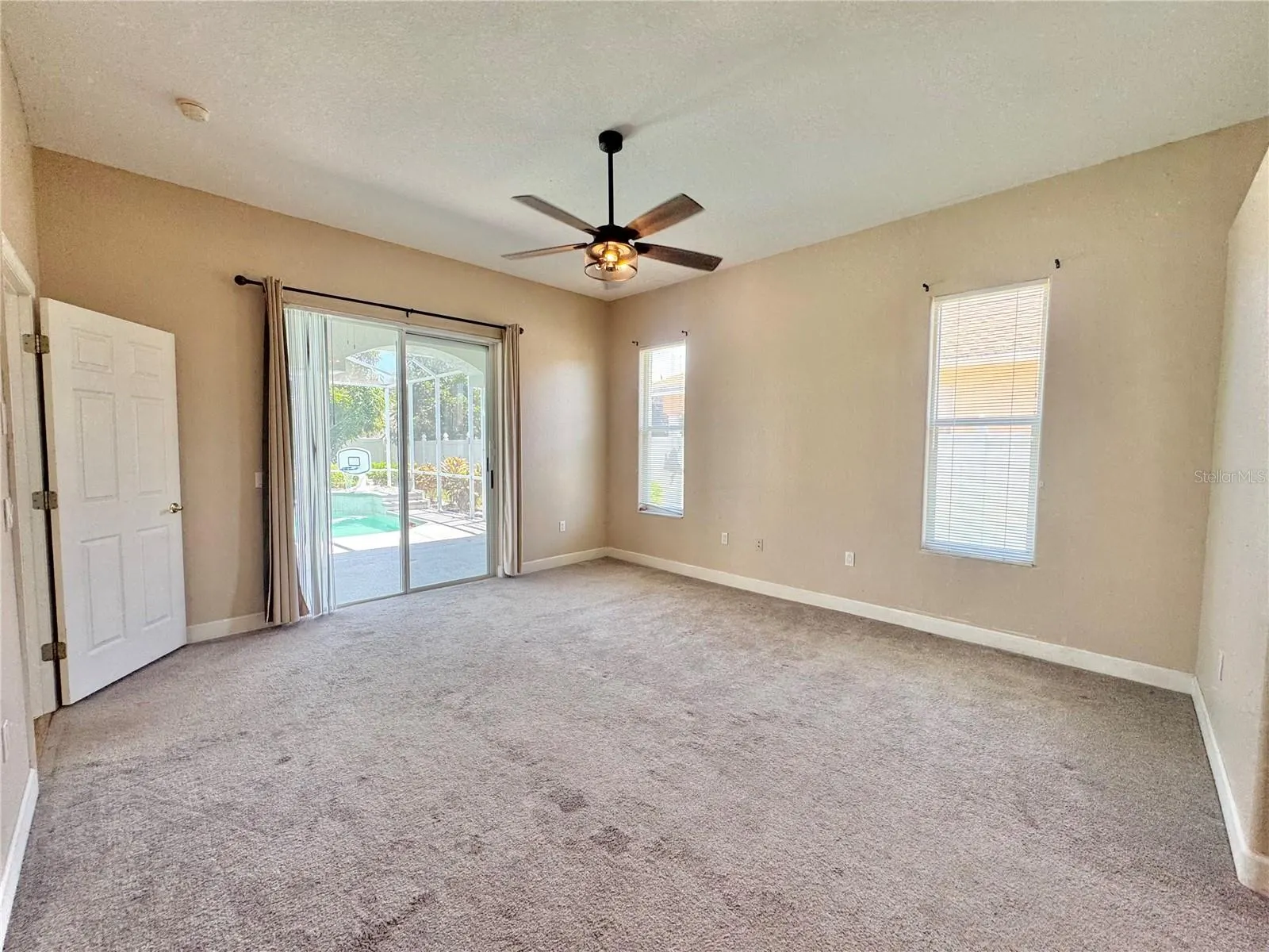 417 RUBY LAKE PL