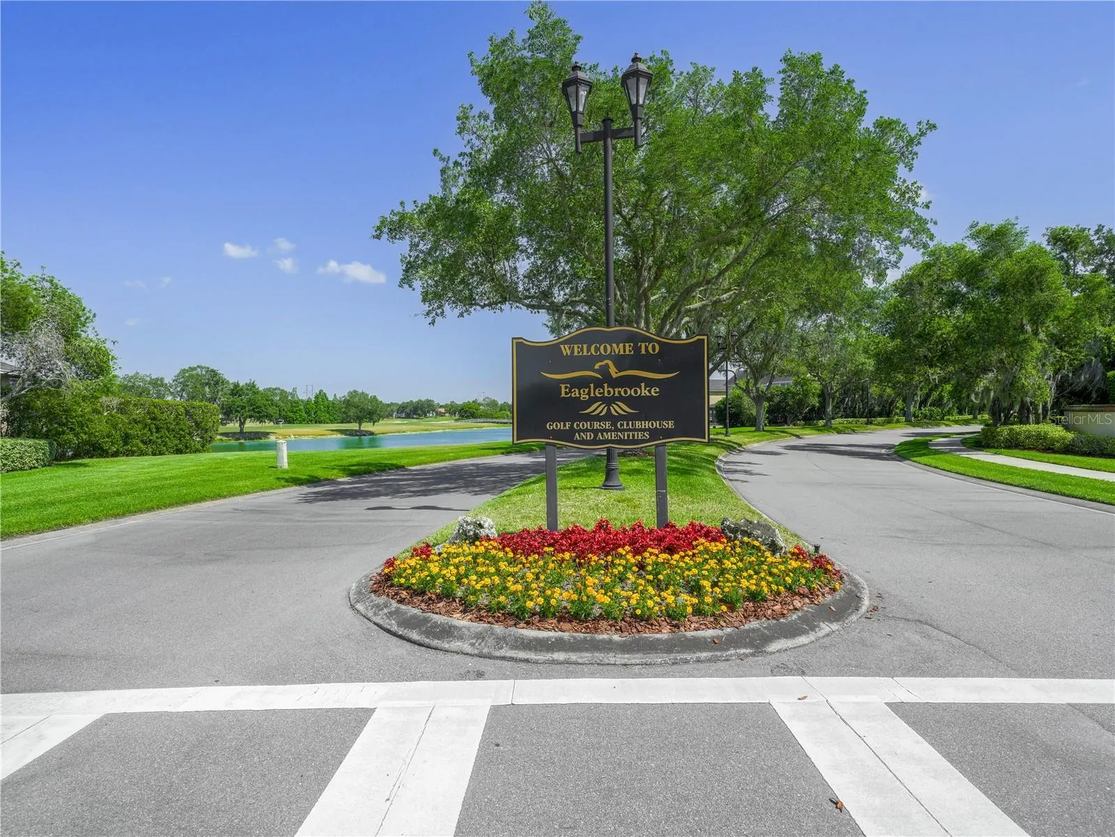 WHISPER WOODS DR