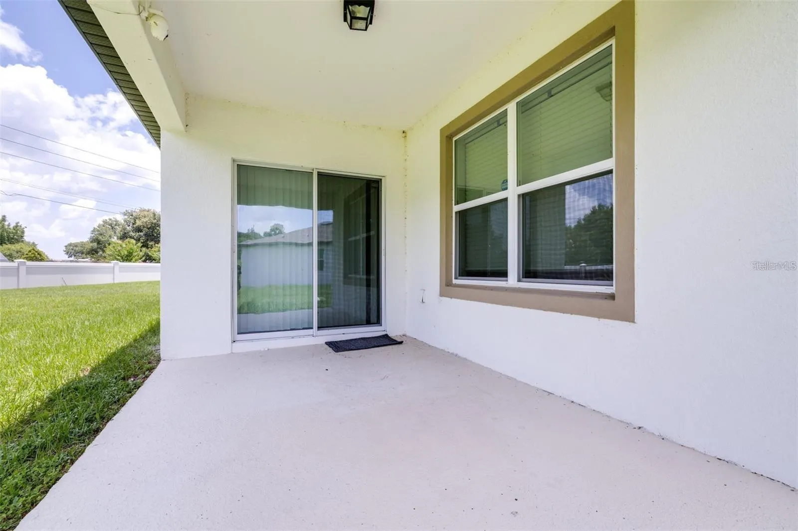 1050 MICHELANGELO LN