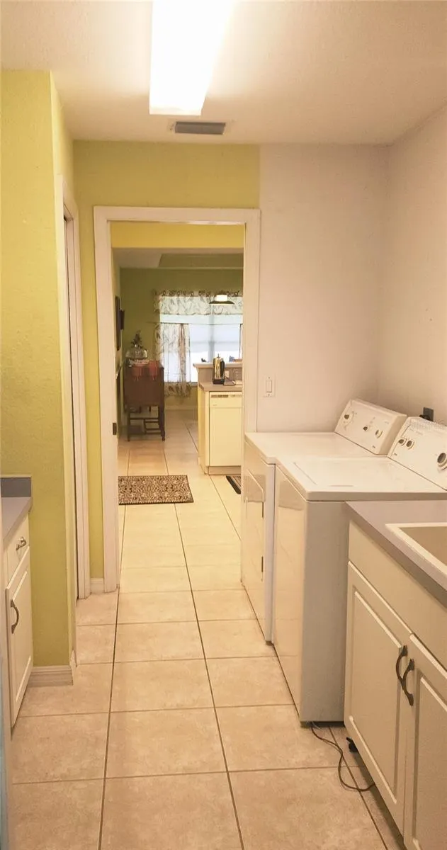 4428 MENDAVIA DR