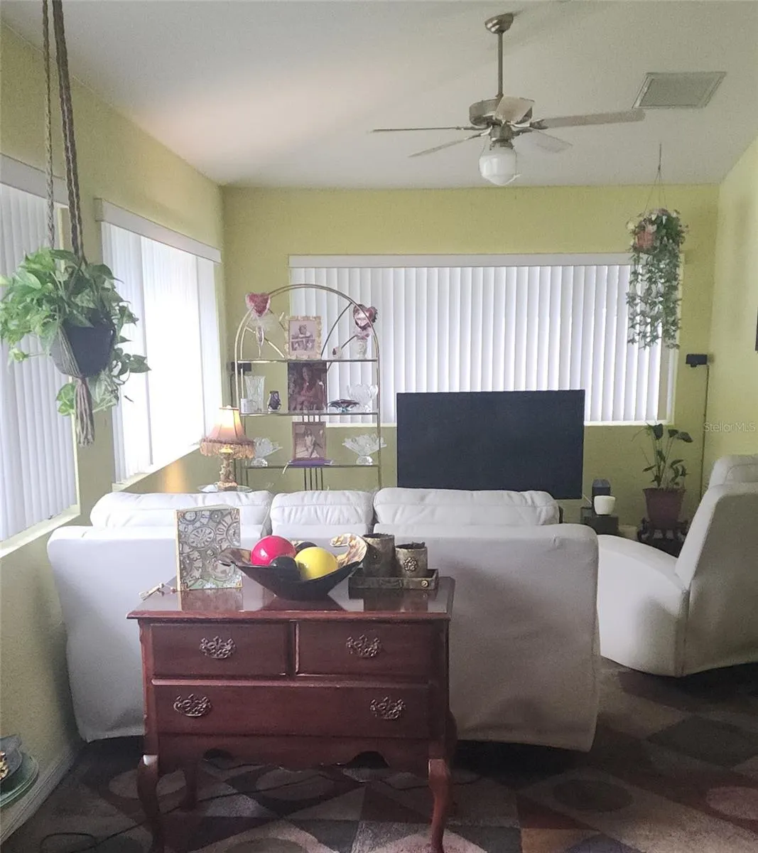 4428 MENDAVIA DR