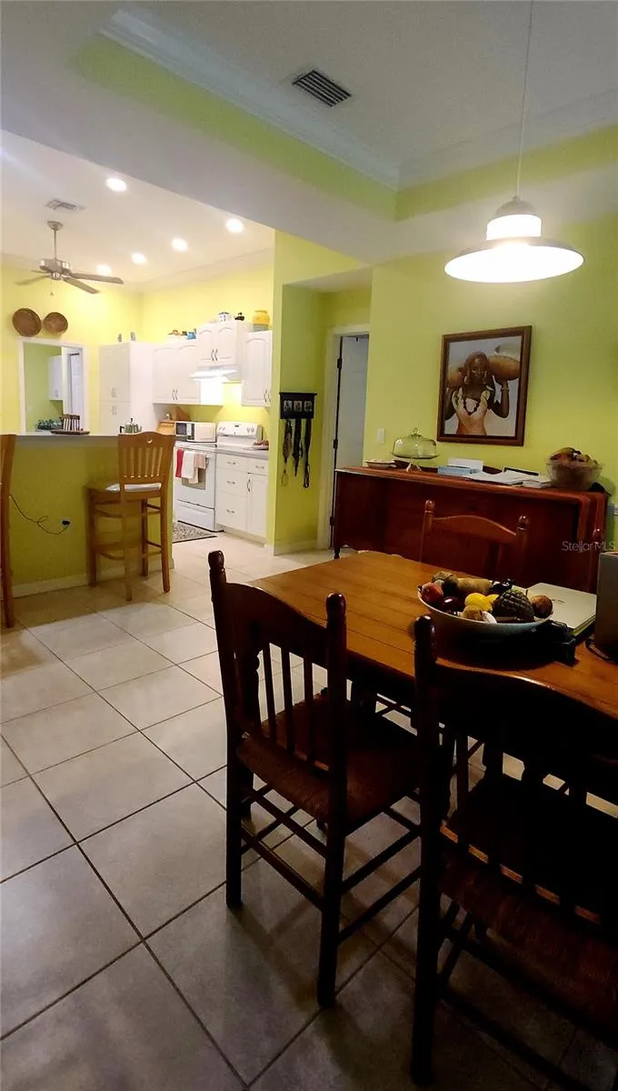 4428 MENDAVIA DR