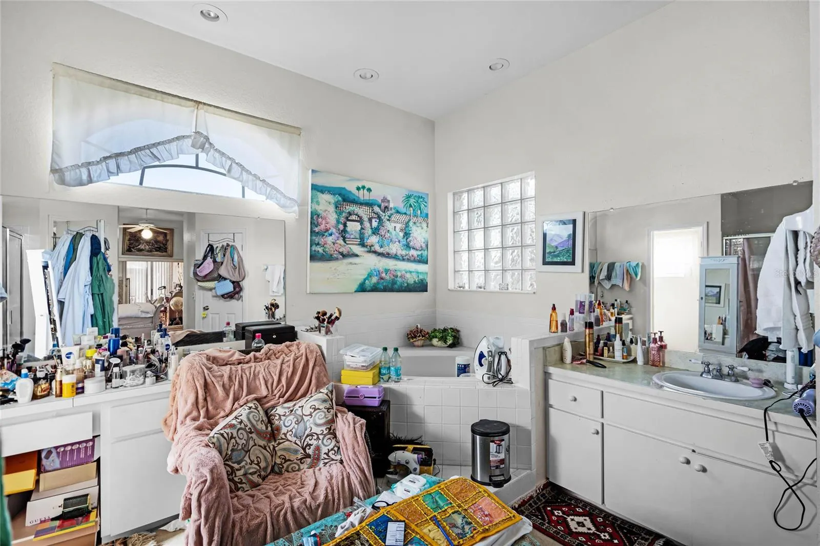 131 RUBY LAKE DR