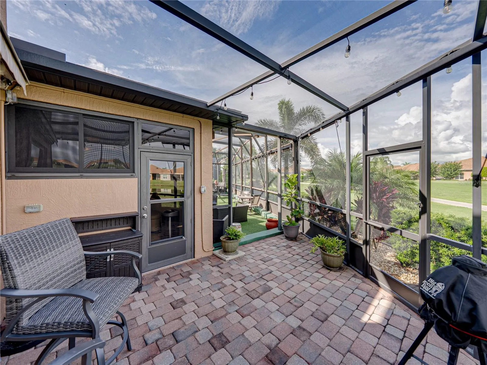 4276 DUNMORE DR