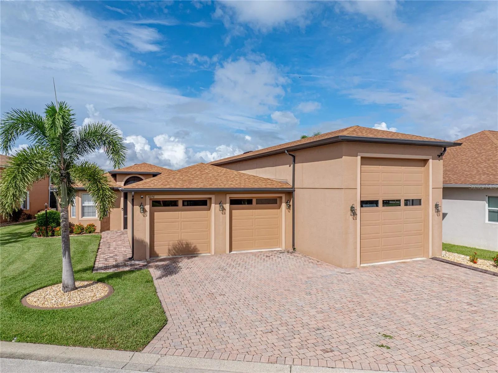 4276 DUNMORE DR