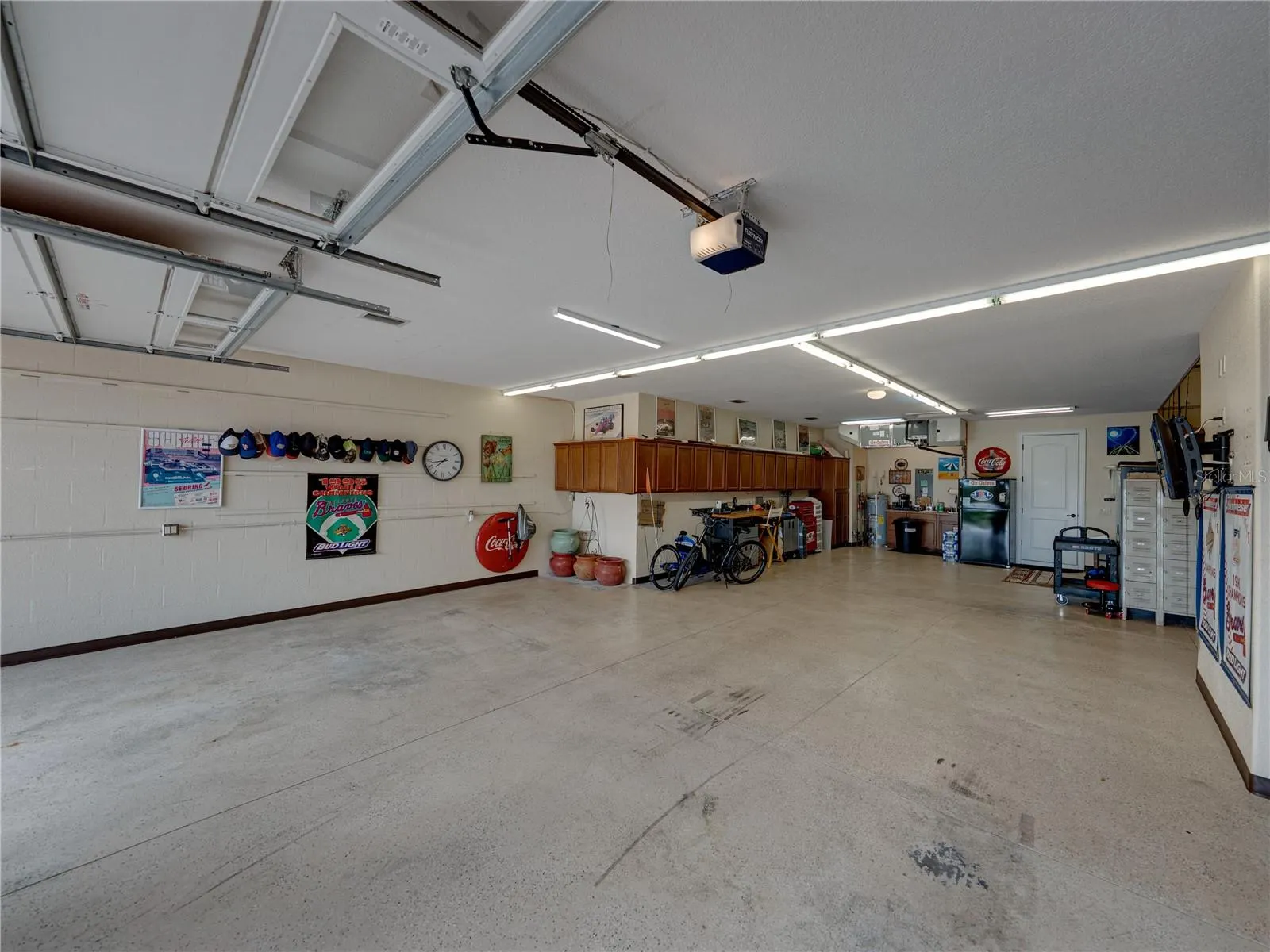 4276 DUNMORE DR