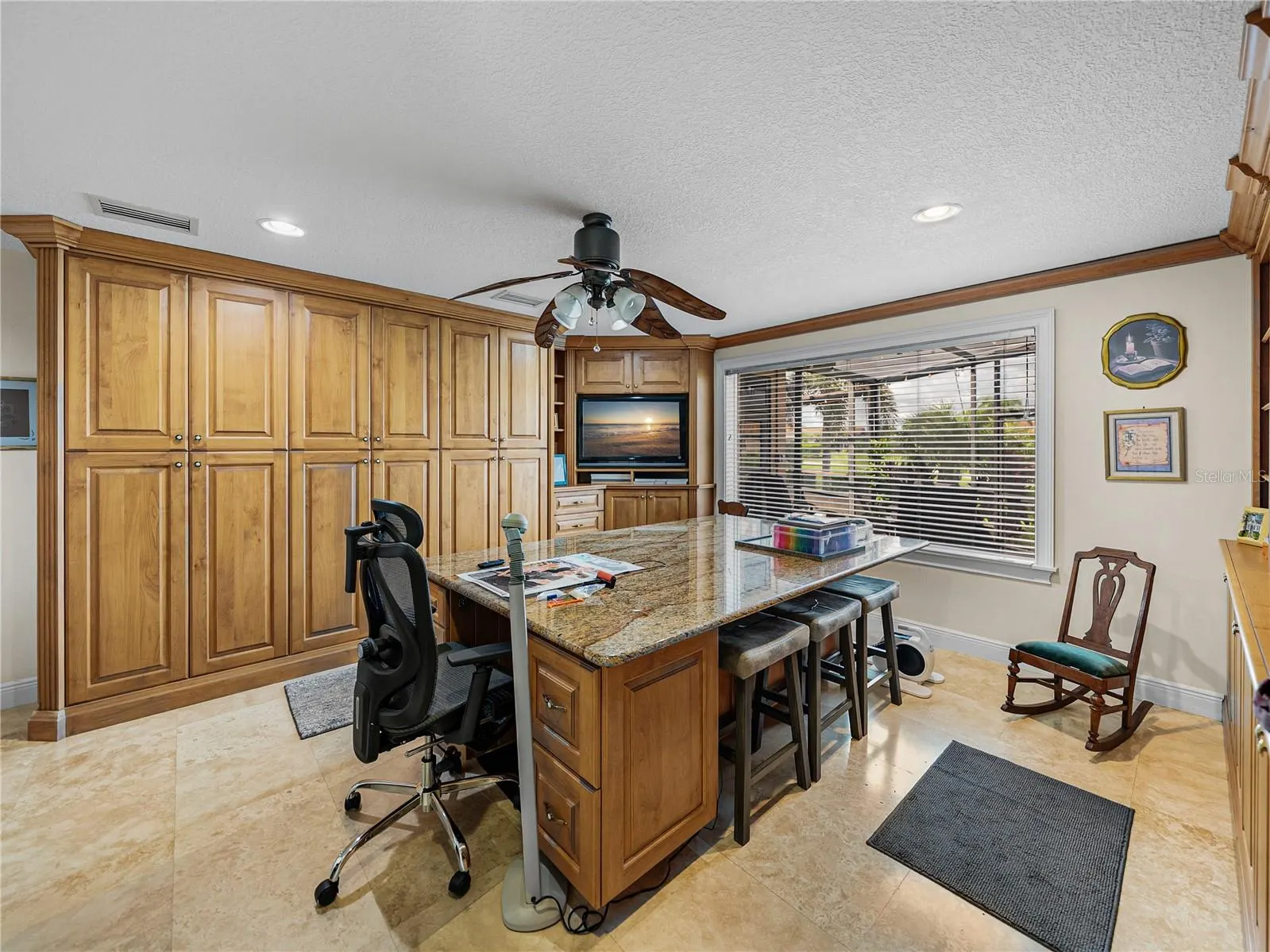 4276 DUNMORE DR