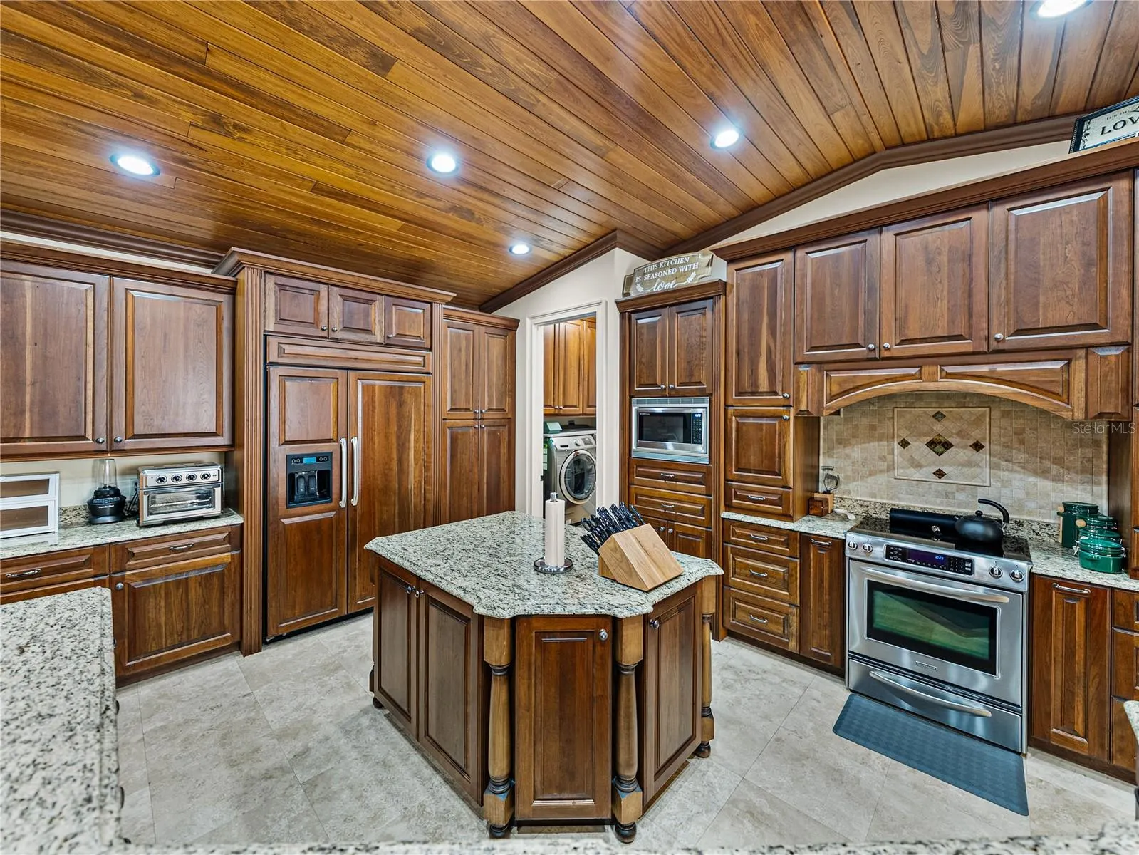 4276 DUNMORE DR