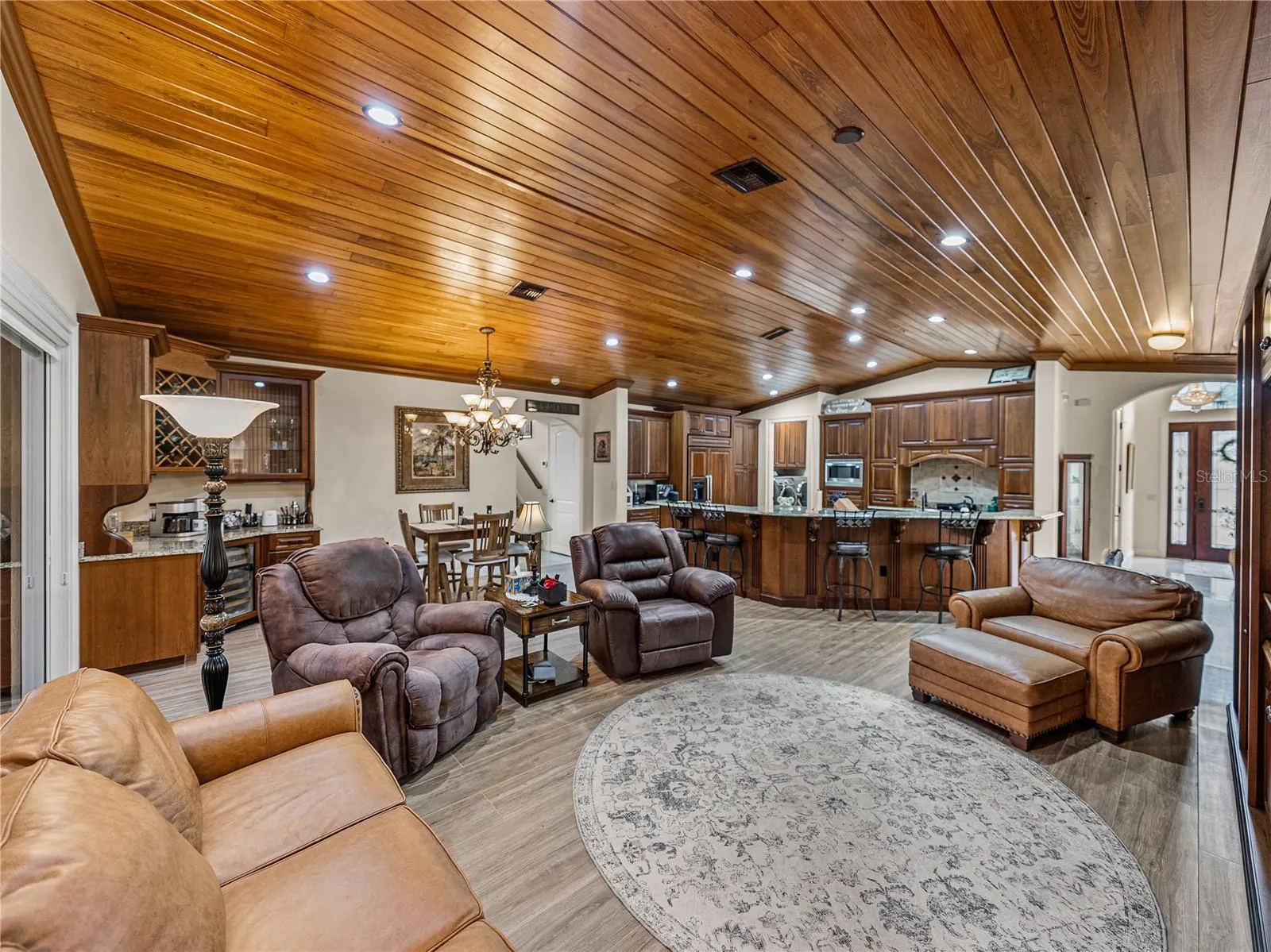 4276 DUNMORE DR