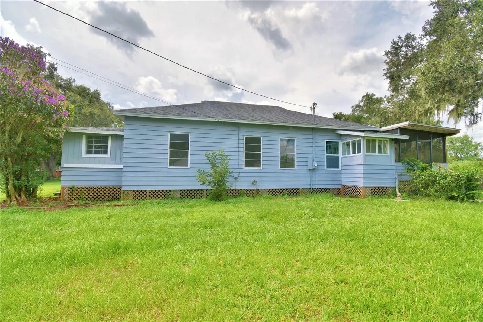 4970 MAGNOLIA AVE