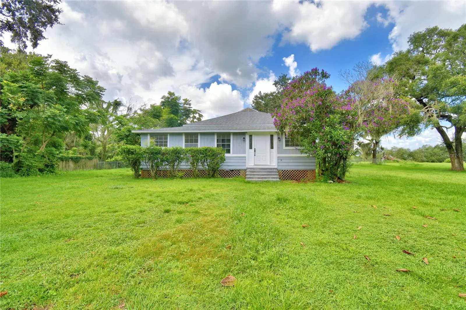 4970 MAGNOLIA AVE