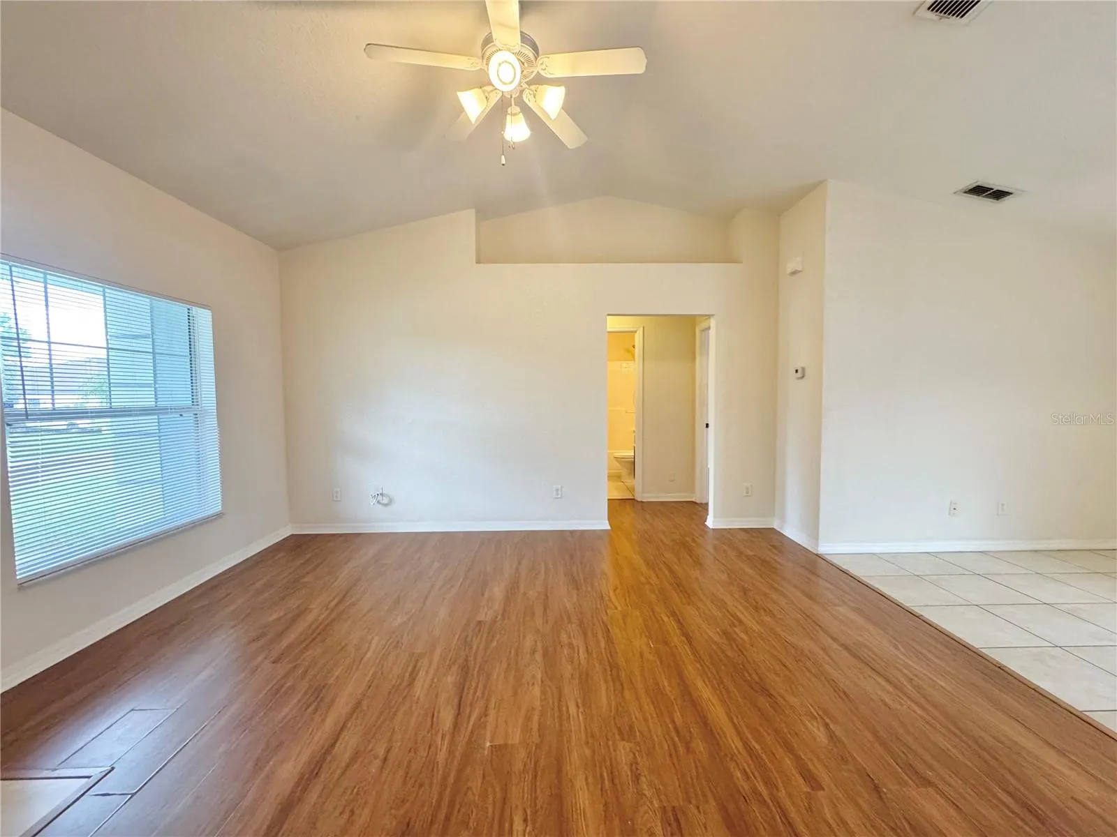 472 LAKE ELOISE POINTE BLVD