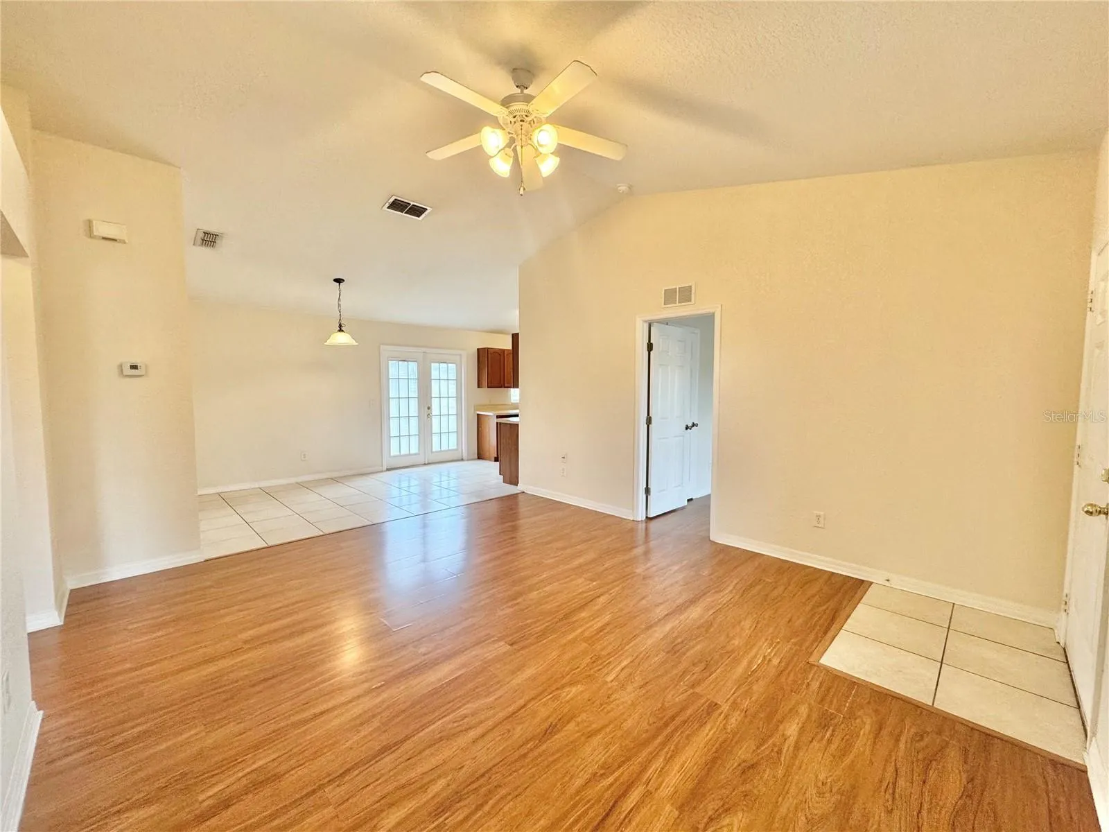 472 LAKE ELOISE POINTE BLVD