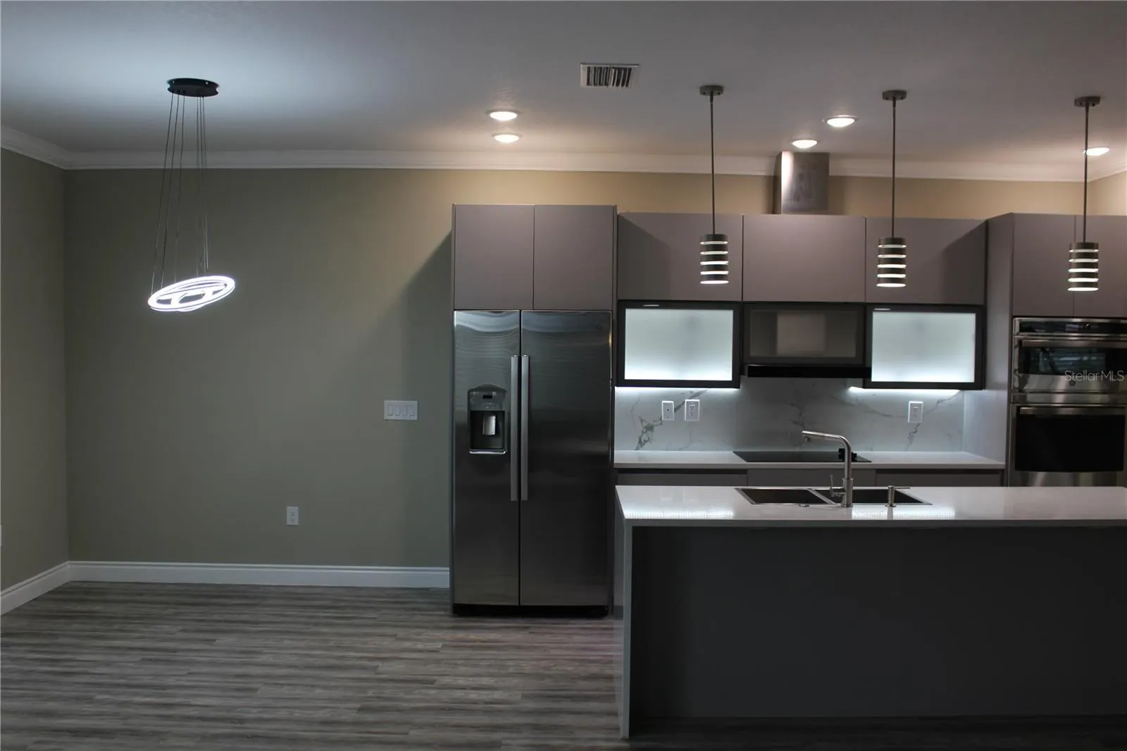 1830 BRENTWOOD CT