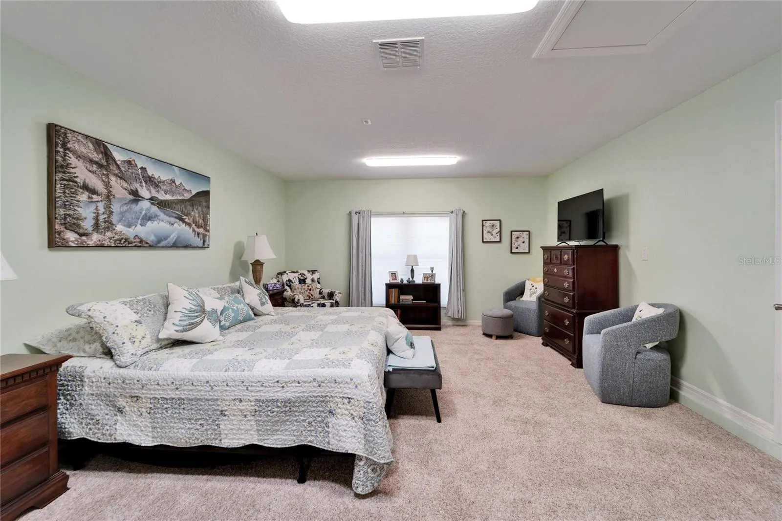 6059 CONDOR DR