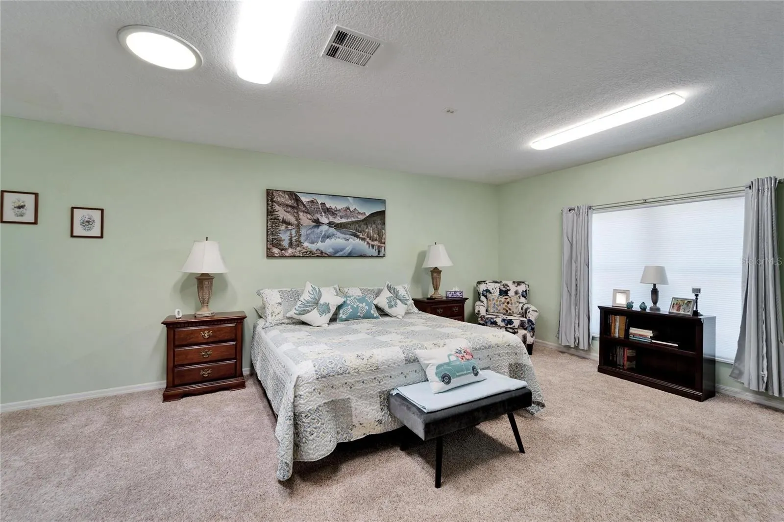 6059 CONDOR DR