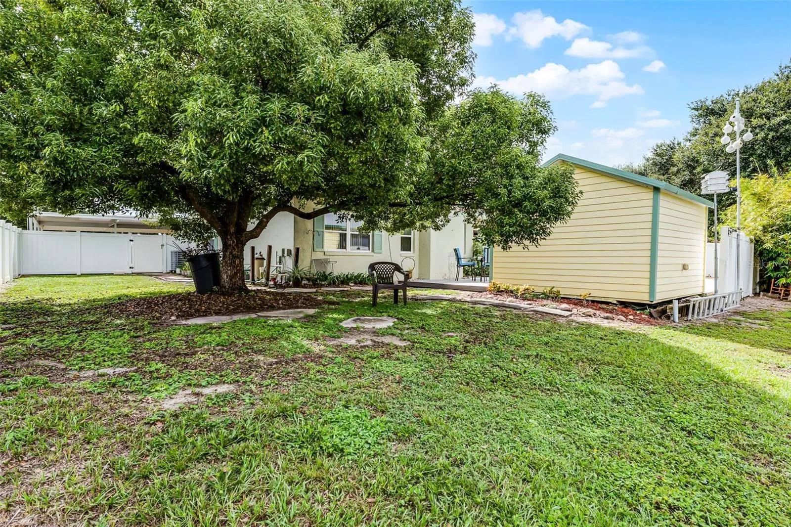 4805 OAK ACRES DR