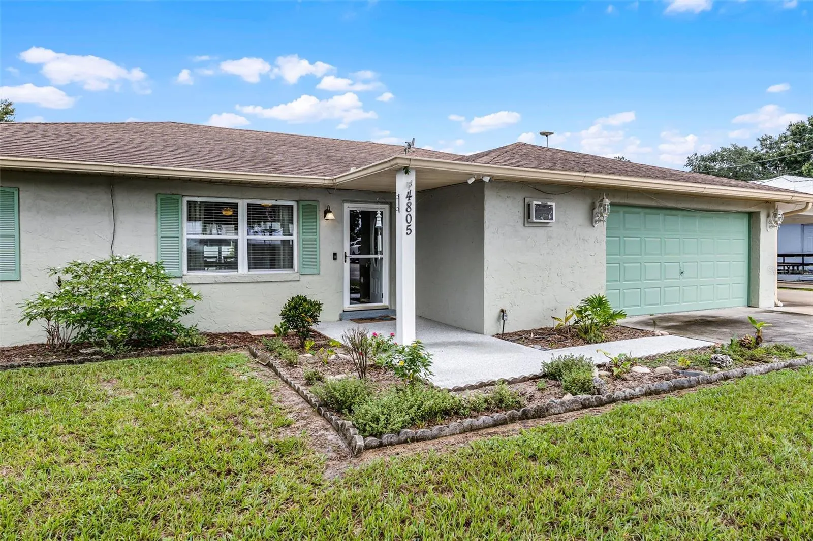 4805 OAK ACRES DR