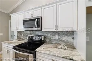 200 CLOVERLEAF RD