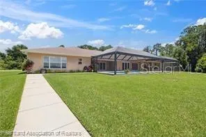 200 CLOVERLEAF RD