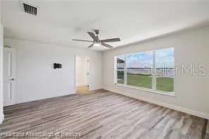 200 CLOVERLEAF RD