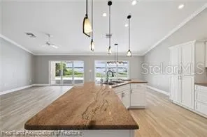 200 CLOVERLEAF RD