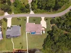 200 CLOVERLEAF RD
