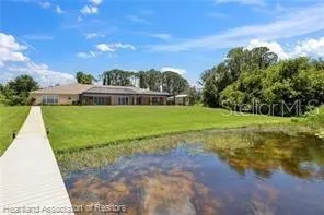 200 CLOVERLEAF RD