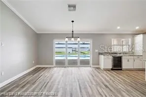 200 CLOVERLEAF RD