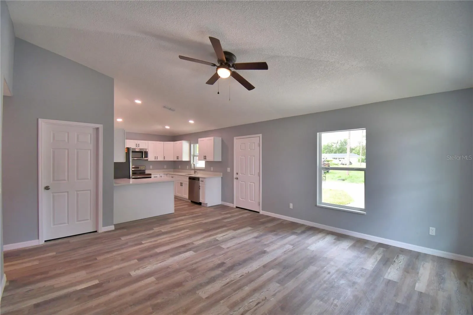 5440 SIMMONS RD
