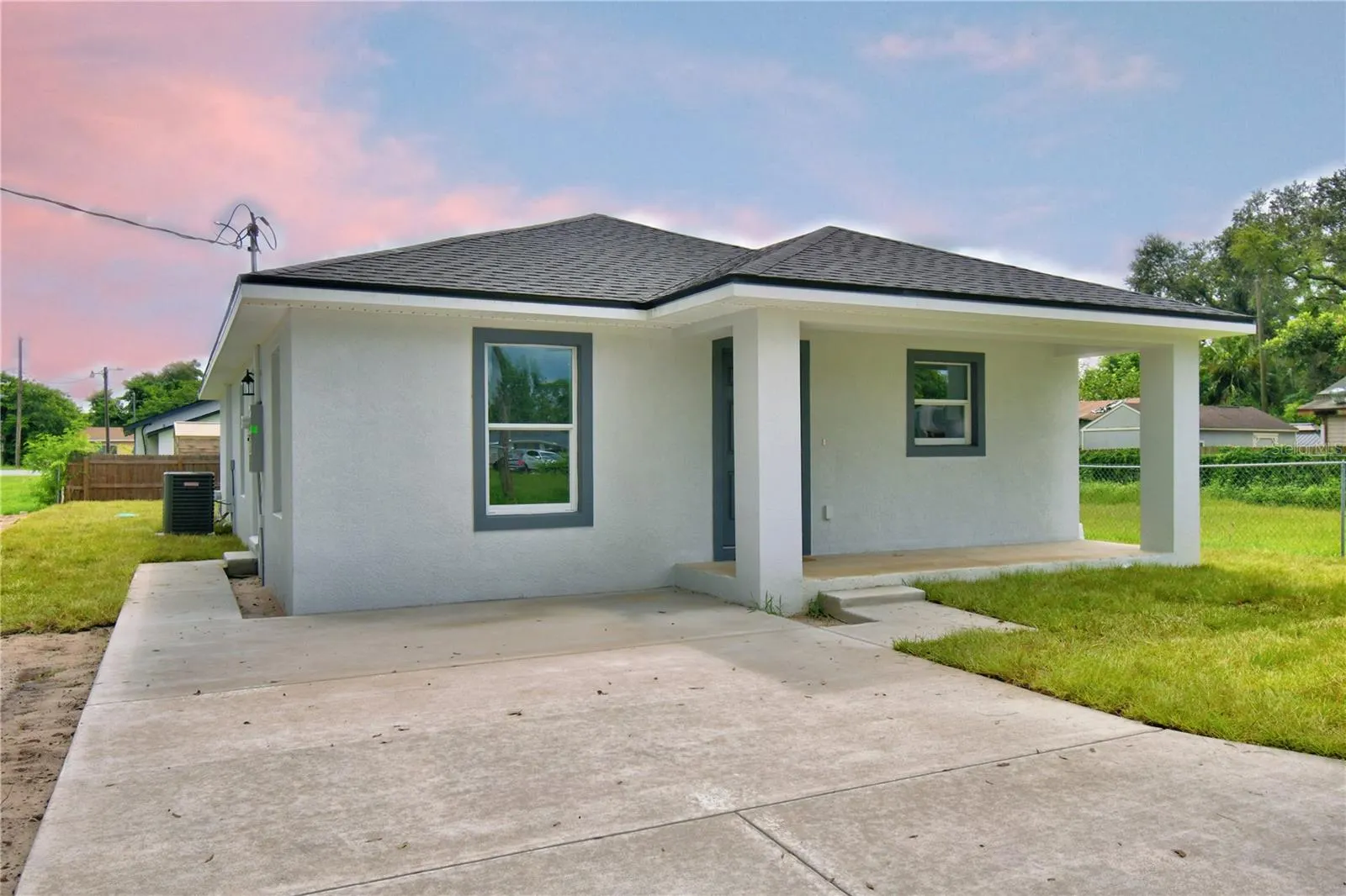 5440 SIMMONS RD