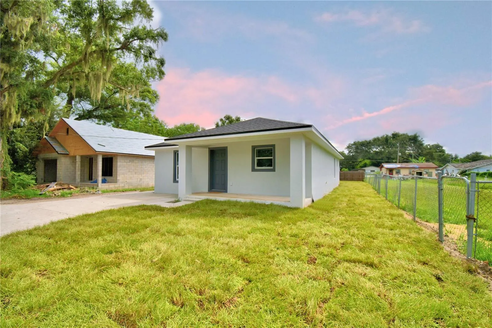5440 SIMMONS RD