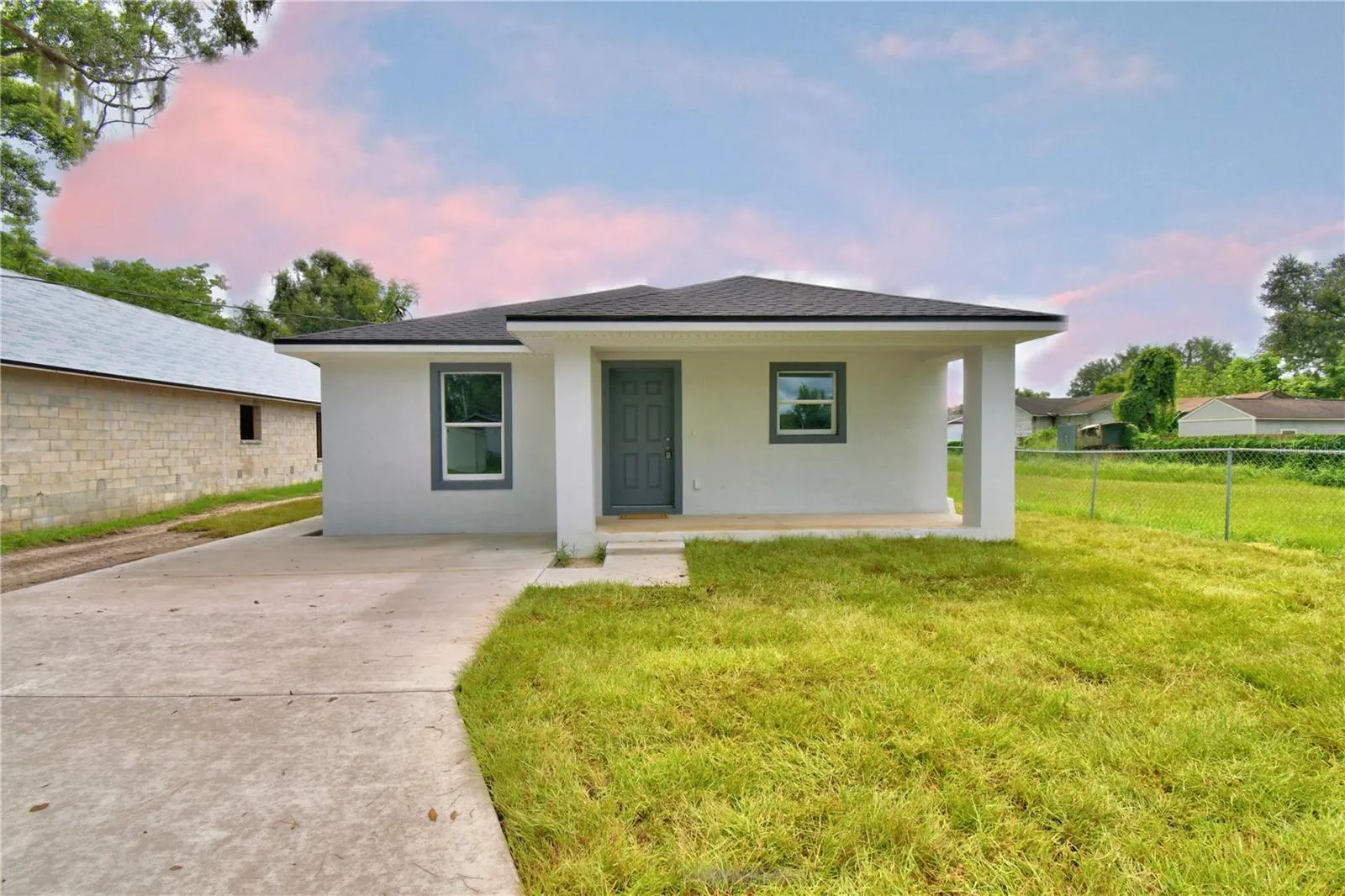 5440 SIMMONS RD