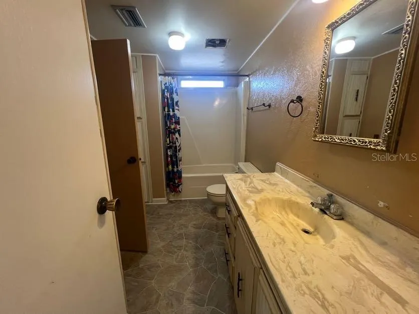 347 CANAL CT