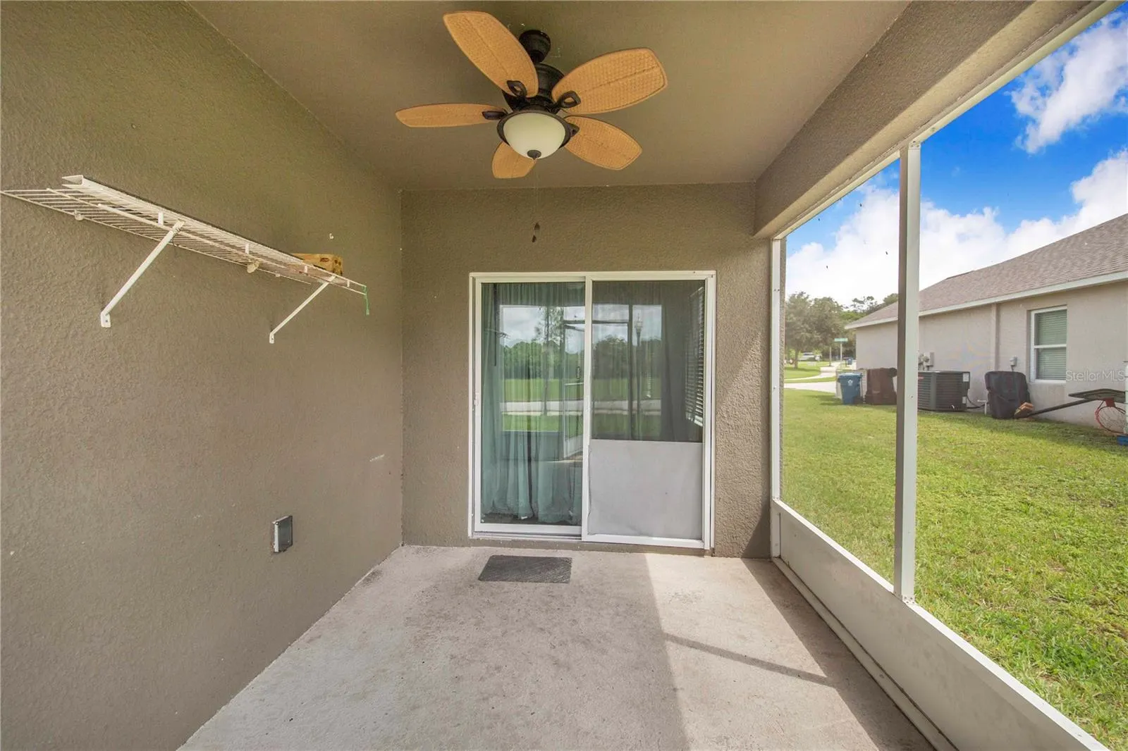 937 MARCI DR