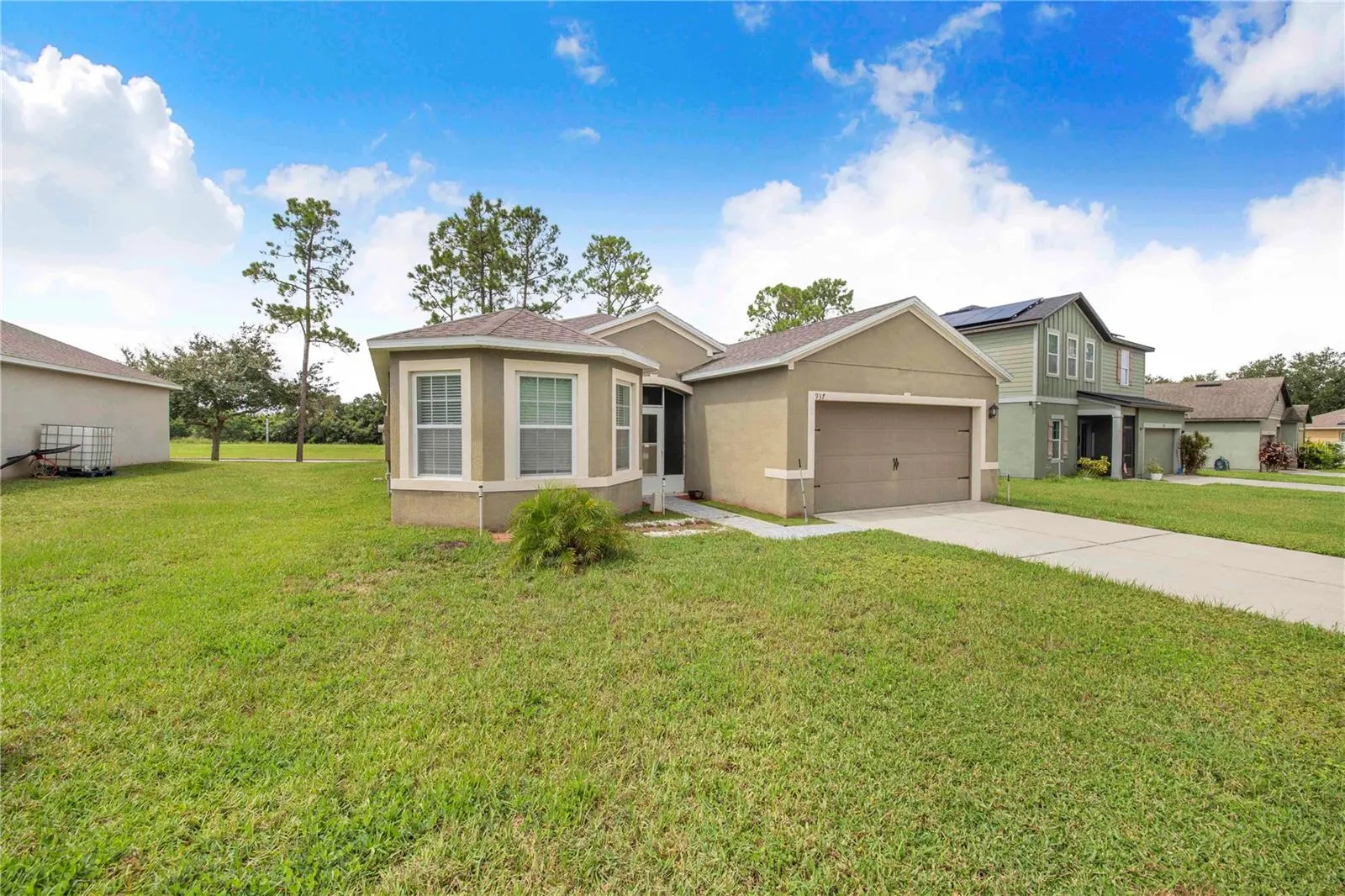 937 MARCI DR