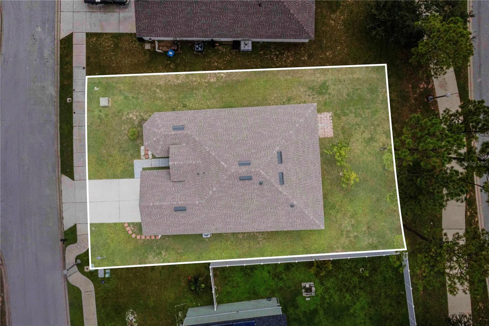 937 MARCI DR