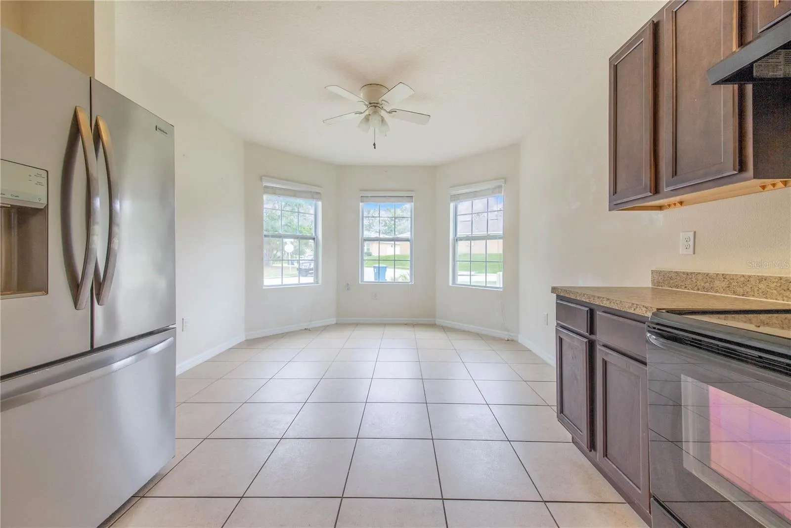 937 MARCI DR