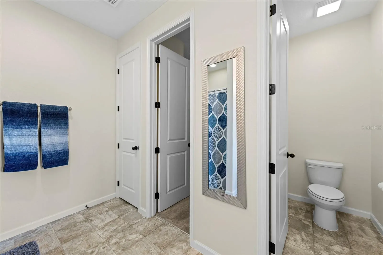 208 SUMMERSHORE DR