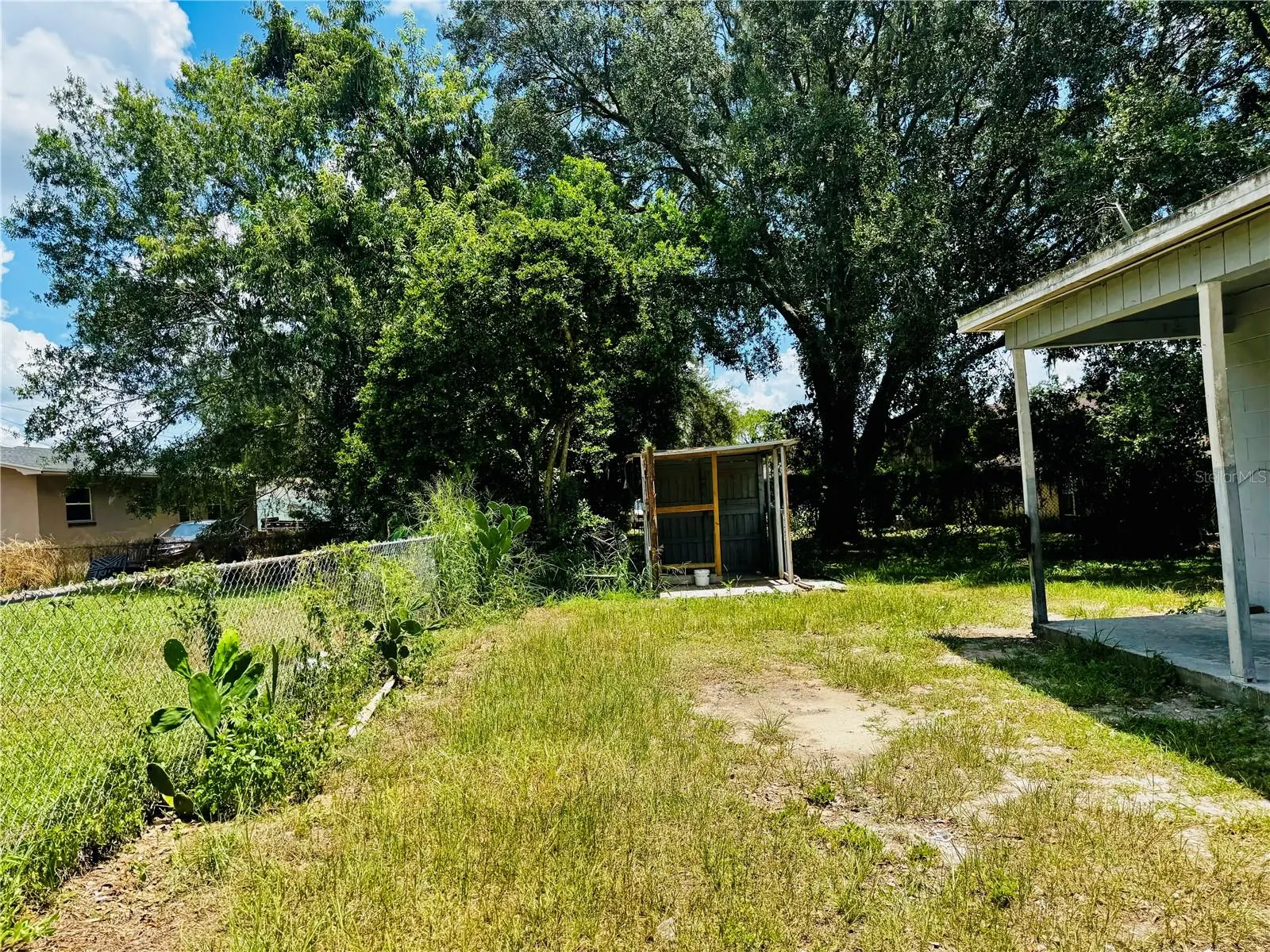 2927 DUDLEY DR